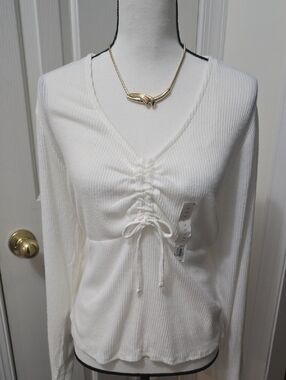 SO BRAND WOMENS JUNIORS PLUS PULLOVER RIBBED TOP SIZE 3X "COCONUT WHITE"